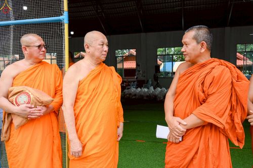 ภาพ No.235502:วันที่ 30-31 กรกฎาคม พ.ศ. 2568 วัดพระธรรมกาย มูลนิธิธรรมกาย ร่วมกับศูนย์ส่งเสริมศีลธรรมจังหวัดสุรินทร์ เปิดศูนย์พักพิงชั่วคราวเพื่อช่วยเหลือประชาชน ผู้อพยพจากเหตุปะทะกันตามแนวชายแดน ไทย-กัมพูชา ตั้งแต่วันที่ 24 กรกฎาคม พ.ศ.2568 เป็นต้นไป