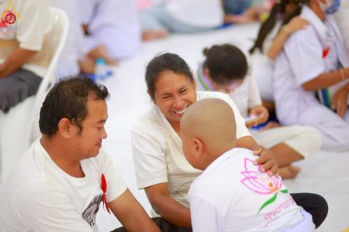 ภาพ No.213886:วันเสาร์ที่ 29 มีนาคม พ.ศ. 2568 พิธีตัดปอยผม ขอขมาผู้ปกครอง มอบบาตร-ผ้าไตร และพิธีบรรพชาสามเณร ณ ศูนย์ปฏิบัติธรรมจังหวัดระยอง (บ้านช่องลม) ต.บางบุตร อ.บ้านค่าย จ.ระยอง