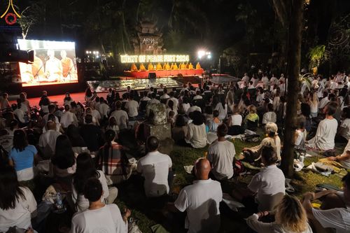 ภาพ No.156485:วัดพุทธบาหลีและวัดพระธรรมกาย จัดปฏิบัติธรรมนานาชาติ 1,151 คนจาก 78 ประเทศ ใน "วันสันติภาพสากล" ณ บาหลี อินโดนีเซีย วันเสาร์ที่ 21 กันยายน พ.ศ. 2567 เวลา 16.00-21.00 น. ณ พิพิธภัณฑ์ ARMA เมืองอูบุด จังหวัดบาหลี ประเทศอินโดนีเซีย