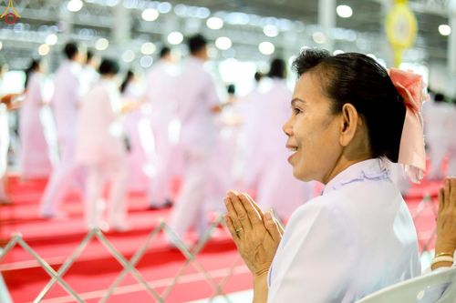 ภาพ No.244031:วันอาทิตย์ที่ 7 กันยายน พ.ศ. 2568 พิธีทอดผ้าป่าสมทบกฐินวัดพระธรรมกาย และสมทบกฐิน 30,000 วัดทั่วไทย ครั้งที่ 2 ณ ห้องแก้วสารพัดนึก 1 วัดพระธรรมกาย