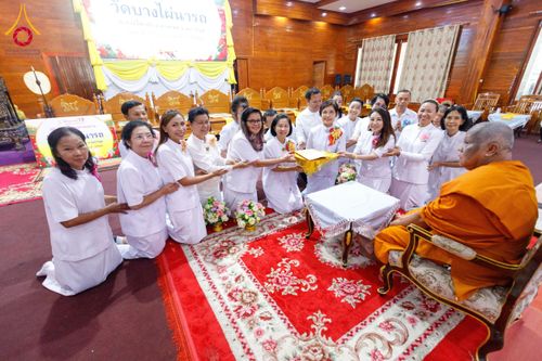 ภาพ No.200128:พิธีทอดผ้าป่าทำนุบำรุงศาสนสถาน ณ วัดบางไผ่นารถ ตำบลบางไทรป่า อำเภอบางเลน จังหวัดนครปฐม ในโครงการธรรมยาตรา กตัญญูบูชา มหาปูชนียาจารย์ พระมงคลเทพมุนี(สด จนฺทสโร) พระผู้ปราบมาร อนุสรณ์สถาน 7 แห่ง ปีที่ 13 วันที่ 22 มกราคม พ.ศ. 2568