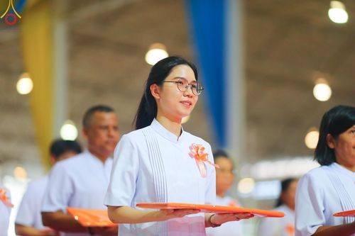 ภาพ No.160227:พิธีทอดผ้าป่าสมทบกฐินวัดพระธรรมกาย และสมทบกฐิน 30,000 วัดทั่วไทย ครั้งที่ 3 ณ สภาธรรมกายสากล วัดพระธรรมกาย วันพฤหัสบดีที่ 10 ตุลาคม พ.ศ. 2567