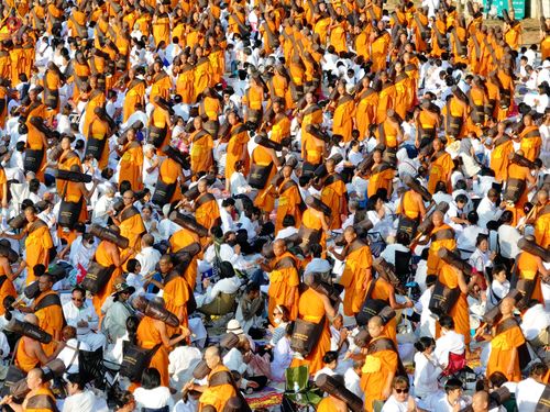 ภาพ No.289718:วันที่ 7 มกราคม พ.ศ. 2569 พิธีต้อนรับพระธรรมยาตรา ณ อนุสรณ์สถานลำดับที่ 2 สถานที่ตั้งมโนปณิธานบวชตลอดชีวิต อนุสรณ์สถานคลองบางนางแท่น อ.สามพราน จ.นครปฐม ในโครงการธรรมยาตรา กตัญญูบูชา มหาปูชนียาจารย์ พระมงคลเทพมุนี(สด จนฺทสโร) พระผู้ปราบมาร อนุสรณ์สถาน 7 แ