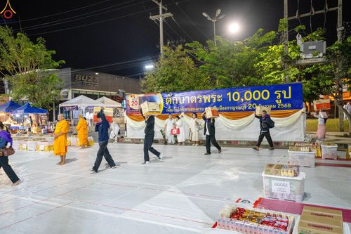 ภาพ No.282518:วันที่ 19 -20 ธันวาคม พ.ศ.2568 เบื้องหลังความสำเร็จ ของการจัดงานตักบาตร พระ 10,000 รูป Skywalk กาญจนบุรี