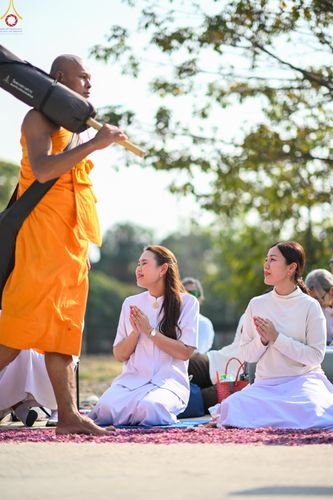 ภาพ No.299436:วันที่ 18 มกราคม พ.ศ. 2569 พิธีต้อนรับพระธรรมยาตรา ณ อนุสรณ์สถานลำดับที่ 5 สถานที่เผยแผ่วิชชาธรรมกายครั้งแรก อนุสรณ์สถานบางปลา วัดบางปลา อำเภอบางเลน จังหวัดนครปฐม ในโครงการธรรมยาตรา กตัญญูบูชา มหาปูชนียาจารย์ พระมงคลเทพมุนี(สด จนฺทสโร) พระผู้ปราบมาร อนุส