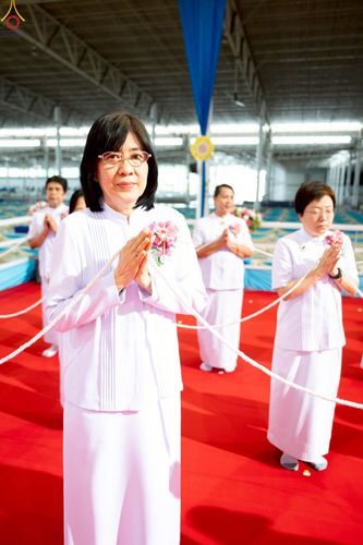 ภาพ No.235612:วันอาทิตย์ที่ 27 กรกฎาคม พ.ศ. 2568 พิธีจุดเทียนใจ ไฟนิรันด์ อนันตชัย ณ วัดพระธรรมกาย จ.ปทุมธานี