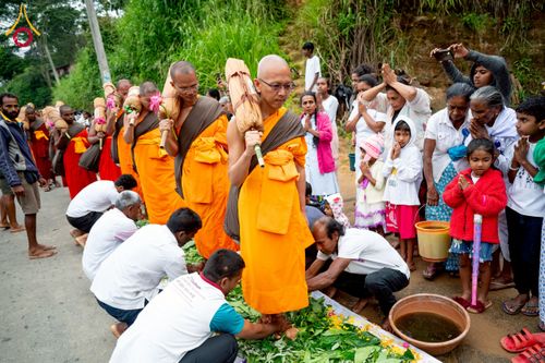 ภาพ No.226291:วันที่ 7-10 พฤษภาคม พ.ศ. 2568 โครงการเดินธรรมยาตรา สยาม-ลังกา ธรรมยาตรา ฉลองเทศกาลวิสาขบูชาแห่งชาติ ศรีลังกา บูชาธรรม 81 ปี หลวงพ่อธัมมชโย เมืองนูวราอิลิยา ประเทศศรีลังกา