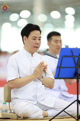 ภาพ No.258169:วันอาทิตย์ที่ 5 ตุลาคม พ.ศ. 2568 พิธีบูชาข้าวพระ ณ สภาธรรมกายสากล วัดพระธรรมกาย