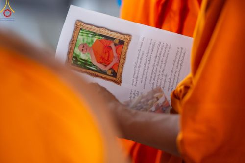 ภาพ No.60358:การต้อนรับพระสังฆาธิการ 10,000 กว่าวัดทั่วประเทศ พิธีมอบปัจจัยช่วยเหลือครู 4 จังหวัดชายแดนภาคใต้ พิธีปฏิบัติธรรม ในวันคุ้มครองโลก วันจันทร์ที่ 22 เมษายน พ.ศ.2567 ณ วัดพระธรรมกาย จ.ปทุมธานี