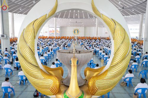 ภาพ No.115584:พิธีเจริญพระพุทธมนต์ และถวายภัตตาหาร ในวาระครบ 115 ปี วันคล้ายวันเกิด คุณยายอาจารย์ มหารัตนอุบาสิกาจันทน์ ขนนกยูง (ผู้ให้กำเนิดวัดพระธรรมกาย) วันศุกร์ที่ 19 มกราคม พ.ศ. 2567 ณ หอฉันคุณยายอาจารย์ วัดพระธรรมกาย