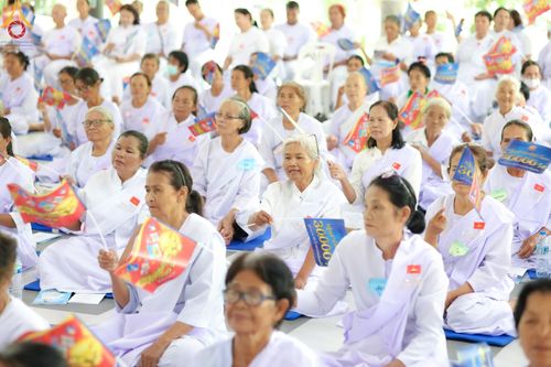 ภาพ No.155044:โครงการอุบาสกแก้ว อุบาสิกาแก้ว รุ่นที่ 2 ตัวแทนทอดกฐินสามัคคีทั่วไทย 30,000 วัด บูชาธรรม 80 ปี หลวงพ่อธัมมชโย จังหวัดบุรีรัมย์ ระหว่างวันที่ 13-15 กันยายน พ.ศ. 2567