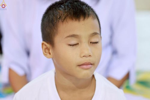 ภาพ No.236102:วันที่ 3 สิงหาคม พ.ศ. 2568 พิธีบูชาข้าวพระ ณ สภาธรรมกายสากล วัดพระธรรมกาย