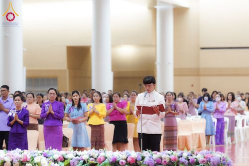 ภาพ No.196087:ผู้ว่าปทุมฯ เปิดงานวันครู ครั้งที่ 69 พ.ศ. 2568 จังหวัดปทุมธานี “เรียนดี มีความสุข : ครูไทยร่วมใจปฏิวัติการศึกษา เด็กฉลาดคิด ฉลาดทำ” ณ วัดพระธรรมกาย - รวมใจระลึกถึงพระคุณบูรพาจารย์ ยกย่องเชิดชูเกียรติผู้ประกอบวิชาชีพทางการศึกษาที่ประกอบคุณงามความดี 