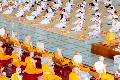 ภาพ No.247424:วันจันทร์ที่ 22 กันยายน พ.ศ. 2568 (วันพระ แรม 15 ค่ำ เดือน 10) พิธีบุพเปตพลี ครั้งที่ 170 ร่วมอุทิศบุญแด่หมู่ญาติที่ล่วงลับไปแล้ว และสืบทอดอายุพระพุทธศาสนา ณ หอฉันคุณยายอาจารย์ฯ วัดพระธรรมกาย