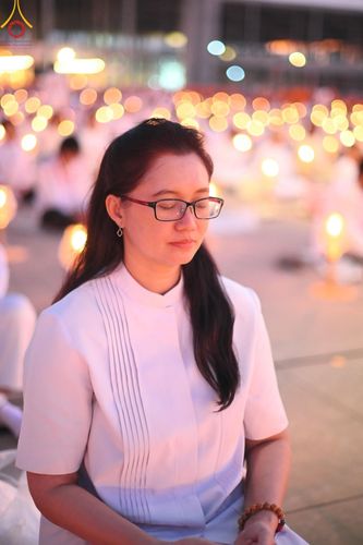 ภาพ No.204547:พิธีจุดประทีปถวายเป็นพุทธบูชา และบูชาธรรมมหาปูชนียาจารย์ ณ วัดพระธรรมกาย ตำบลคลองสาม อำเภอคลองหลวง จังหวัดปทุมธานี ในโครงการธรรมยาตรา กตัญญูบูชา มหาปูชนียาจารย์ พระมงคลเทพมุนี(สด จนฺทสโร) พระผู้ปราบมาร ปีที่ 13 วันที่ 31 มกราคม พ.ศ. 2568