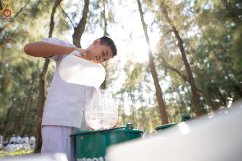 ภาพ No.107686:V.4 ทุ่มใจ การเตรียมงาน เก็บงาน การรับบุญของเจ้าหน้าที่หน่วยงานต่างๆ เพื่อโครงการธรรมยาตรา กตัญญูบูชามหาปูชนียาจารย์ พระมงคลเทพมุนี (สด จนฺทสโร) พระผู้ปราบมาร อนุสรณ์สถาน 7 แห่ง ปีที่ 12 ระหว่างวันที่ 2 - 31 มกราคม พ.ศ.2567