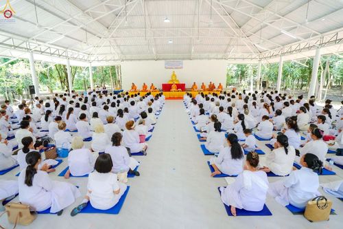 ภาพ No.247905:วันที่ 19-21 กันยายน พ.ศ. 2568 โครงการอบรมอุบาสิกาแก้ว รุ่นที่ 2 ณ ศูนย์ปฏิบัติธรรมจังหวัดบุรีรัมย์