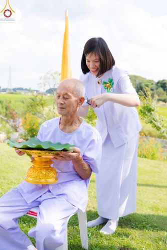 ภาพ No.147468:พิธีตัดปอยผม ขอขมา มอบบาตร ผ้าไตร โครงการปฐมอุปสมบท สมโภชอุโบสถ บูชาธรรม 80 ปี หลวงพ่อธัมมชโย ณ วัดพระธรรมกายโทชิหงิ ประเทศญี่ปุ่น วันพฤหัสบดีที่ 8 สิงหาคม พ.ศ. 2567