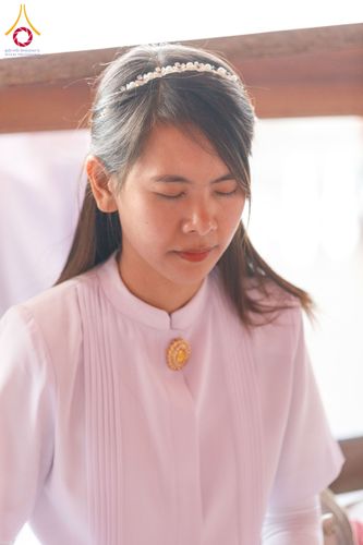 ภาพ No.202187:พิธีเจริญพระพุทธมนต์ ปฏิบัติธรรม มอบทุนการศึกษา ถวายสังฆทาน 108 วัด เพื่อถวายเป็นพุทธบูชา และขับเคลื่อนโครงการหมู่บ้านรักษาศีล 5 โดยคณะสงฆ์จังหวัดนครปฐม คณะศิษยานุศิษย์วัดพระธรรมกาย โครงการธรรมยาตรา ปีที่ 13 ณ วัดบางปลา อำเภอบางเลน จังหวัดนครปฐม