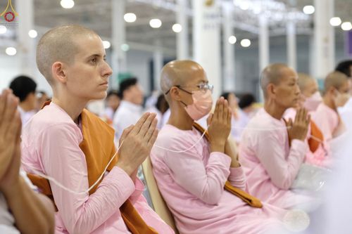 ภาพ No.77050:พิธีหล่อพระบรมพุทธเจ้า ในวันมาฆบูชา อาทิตย์ต้นเดือนที่ 6 มีนาคม พ.ศ. 2566 ณ วัดพระธรรมกาย จ.ปทุมธานี