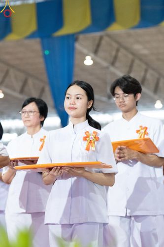 ภาพ No.160164:พิธีทอดผ้าป่าสมทบกฐินวัดพระธรรมกาย และสมทบกฐิน 30,000 วัดทั่วไทย ครั้งที่ 3 ณ สภาธรรมกายสากล วัดพระธรรมกาย วันพฤหัสบดีที่ 10 ตุลาคม พ.ศ. 2567