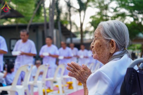 ภาพ No.135755:พิธีปลงผมธรรมทายาท โครงการบรรพชาและอุปสมบทหมู่ รุ่นบูชาธรรม 80 ปี หลวงพ่อธัมมชโย ณ หมู่บ้านบรรลุธรรม วัดพระธรรมกาย วันที่ 7 เมษายน พ.ศ. 2567