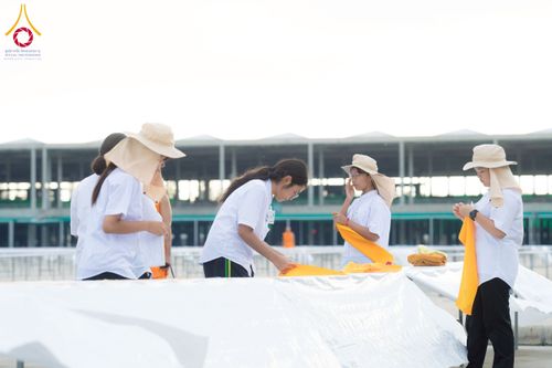 ภาพ No.217778:วันที่ 10-14 เมษายน พ.ศ. 2568 เจ้าหน้าที่อาสาสมัคร เตรียมงานวันคุ้มครองโลก ชุดที่ 2 วัดพระธรรมกาย จ.ปทุมธานี