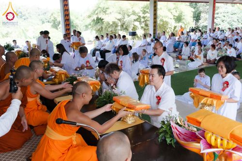 ภาพ No.165687:พิธีทอดกฐินศูนย์ปฏิบัติธรรมแก้วภูเรือ จ.เลย ในโครงการกฐินสามัคคีทั่วไทย 30,000 วัด บูชาธรรม 80 ปี หลวงพ่อธัมมชโย โดยคณะศิษยานุศิษย์วัดพระธรรมกาย วันที่ 20 ตุลาคม พ.ศ. 2567