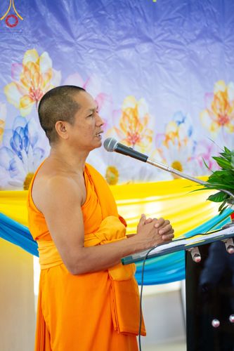 ภาพ No.311078:วันพฤหัสบดีที่ 26 กุมภาพันธ์ พ.ศ. 2569 พิธีถวายสังฆทานแด่คณะสงฆ์ 323 วัด ปีที่ 22 ครั้งที่ 182 พิธีมอบกองทุนหนุนแรงใจช่วยครูใต้ ปีที่ 19 ครั้งที่ 145 และพิธีทำบุญอุทิศส่วนกุศลให้ผู้วายชนม์