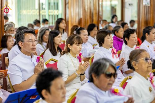 ภาพ No.304514:วันที่ 27 มกราคม พ.ศ. 2569 พิธีทอดผ้าป่าทำนุบำรุงศาสนสถาน ณ วัดปรางค์หลวง ต.บางม่วง อ.บางใหญ่ จ.นนทบุรี ในโครงการธรรมยาตรา กตัญญูบูชา มหาปูชนียาจารย์ พระมงคลเทพมุนี(สด จนฺทสโร) พระผู้ปราบมาร อนุสรณ์สถาน 7 แห่ง ปีที่ 14