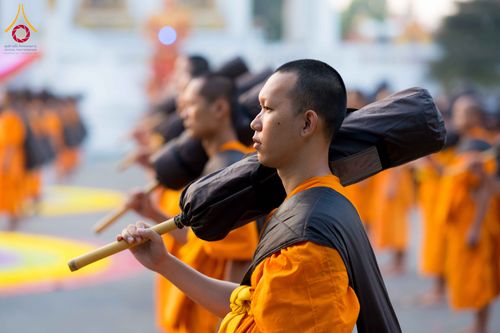 ภาพ No.297344:วันที่ 15 มกราคม พ.ศ.2569 พระธรรมยาตราปฏิบัติธรรมและถ่ายภาพหมู่ประวัติศาสตร์ อนุสรณ์สถานลำดับที่ 4 สถานที่เกิดด้วยกายธรรม  ณ วัดโบสถ์บน ต.บางคูเวียง จ.นนทบุรี ในโครงการธรรมยาตรา กตัญญูบูชา มหาปูชนียาจารย์ พระมงคลเทพมุนี(สด จนฺทสโร) พระผู้ปราบมาร อนุสรณ์ส