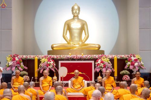 ภาพ No.232409:วันเสาร์ที่ 5 กรกฎาคม พ.ศ. 2568 พิธีบรรพชาอุปสมบท ธรรมทายาท โครงการบรรพชาอุปสมบทหมู่ รุ่นเข้าพรรษา ,  โครงการบวชพระนานาชาติ AEC & WAB รุ่นที่ 9 ณ วัดพระธรรมกาย