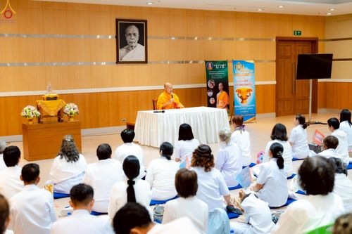 ภาพ No.242376:วันที่ ๒๙ - ๓๑ สิงหาคม พ.ศ. ๒๕๖๘ สัมมนารวมใจผู้นำบุญ บูชาธรรม ๘๑ ปี  หลวงพ่อธัมมชโย รุ่นที่ ๒ กฐินสามัคคีทั่วไทย ๓๐,๐๐๐ วัด โครงการอุปสมบทบูชาธรรมมหาปูชนียาจารย์  ๓,๐๐๐ รูป