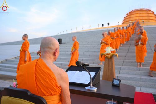 ภาพ No.194632:พิธีปฐมเริ่มสุวรรณรังสรรค์มหาธรรมกายเจดีย์ วันจันทร์ที่ 13 มกราคม พ.ศ. 2568 ณ มหาธรรมกายเจดีย์ วัดพระธรรมกาย จ.ปทุมธานี