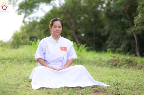 ภาพ No.158409:โครงการอบรมอุบาสก อุบาสิกาแก้ว  ตัวแทนทอดกฐิน 30,000 วัด ทั่วไทย บูชาธรรม 80 ปี หลวงพ่อธัมมชโย ระหว่างวันที่ 20-22 กันยายน พ.ศ. 2567 ณ จังหวัดบุรีรัมย์ รุ่นที่ 3