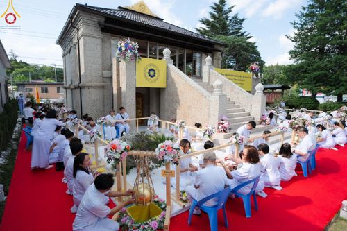 ภาพ No.141769:พิธีประดิษฐานลูกนิมิตมหาสมบัติ  ผูกสีมา สถาปนาอุโบสถ "บูชาธรรม 80 ปี หลวงพ่อธัมมชโย" ณ วัดพระธรรมกายโทชิหงิ ประเทศญี่ปุ่น วันอาทิตย์ที่ 16 มิถุนายน พ.ศ. 2567