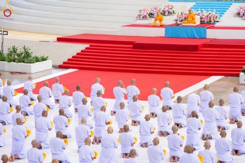 ภาพ No.180675:พิธีบรรพชาอุปสมบท โครงการอุปสมบทบูชาธรรมมหาปูชนียาจารย์ ประจำปีพุทธศักราช 2567 วันเสาร์ที่ 7 ธันวาคมพ.ศ. 2567 ณ วัดพระธรรมกาย จ.ปทุมธานี