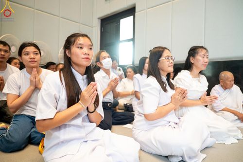 ภาพ No.136411:พิธีอุปสมบทสามเณรเตรียมสถาบันธรรมชัย รุ่นที่ 21 ณ โบสถ์พระไตรปิฏก วัดพระธรรมกาย วันเสาร์ที่ 4 พฤษภาคม พ.ศ.2567