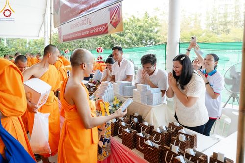 ภาพ No.176435:พิธีมุทิตาสักการะพระมหาเถระและพระเถระ วันที่ 24 พฤศจิกายน พ.ศ. 2567 ณ วัดพระธรรมกาย จ.ปทุมธานี