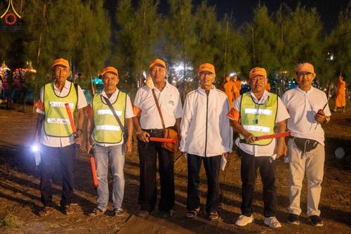 ภาพ No.120973:V.20 เป็นปลื้ม การเตรียมงาน เก็บงาน การรับบุญของเจ้าหน้าที่หน่วยงานต่างๆ เพื่อโครงการธรรมยาตรา กตัญญูบูชา มหาปูชนียาจารย์ พระมงคลเทพมุนี (สด จนฺทสโร) พระผู้ปราบมาร อนุสรณ์สถาน 7 แห่ง ปีที่ 12 ระหว่างวันที่ 2 - 31 มกราคม พ.ศ.2567