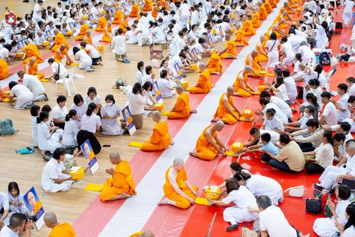 ภาพ No.217318:วันเสาร์ที่ 12 เมษายน พ.ศ. 2568 พิธีบรรพชา พิธีขอศีลและขอนิสสัย พิธีมอบบาตร ในโครงการอุปสมบทหมู่ บูชาธรรมหลวงพ่อธัมมชโย, โครงการธรรมทายาท ระดับอุดมศึกษา รุ่นที่ 52 ,  โครงการบวชพระนานาชาติ AEC & WAB CEO รุ่นที่ 4 ณ วัดพระธรรมกาย