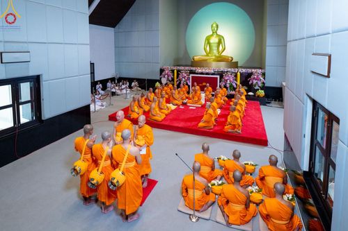 ภาพ No.136401:พิธีอุปสมบทสามเณรเตรียมสถาบันธรรมชัย รุ่นที่ 21 ณ โบสถ์พระไตรปิฏก วัดพระธรรมกาย วันเสาร์ที่ 4 พฤษภาคม พ.ศ.2567