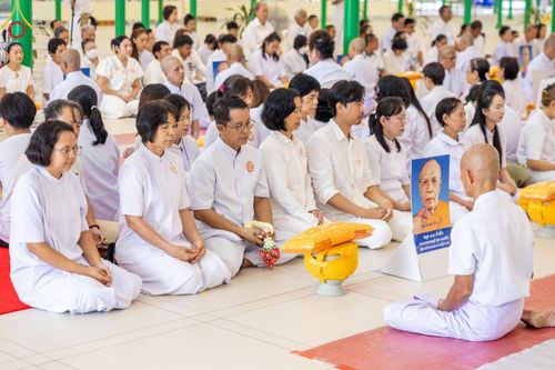 ภาพ No.156790:พิธีบรรพชาอุปสมบท ธรรมทายาท โครงการอุปสมบทหมู่บูชาธรรมครบรอบ 107 ปี วันครูผู้ค้นพบวิชชาธรรมกาย ณ โบสถ์พระไตรปิฏก วัดพระธรรมกาย วันเสาร์ที่ 14 กันยายน พ.ศ. 2567