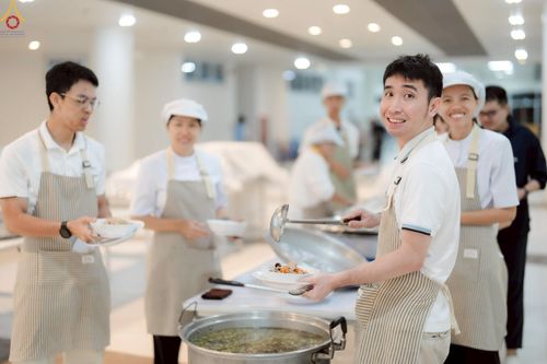 ภาพ No.243378:วันที่ 23-31 สิงหาคม พ.ศ. 2568 เจ้าหน้าที่ทุกสถานะ ทุ่มเทจัดงาน สัมมนารวมใจผู้นำบุญ เพื่องานกฐินสามัคคีทั่วไทย 30,000 วัด บูชาธรรม 81 ปี หลวงพ่อธัมมชโย