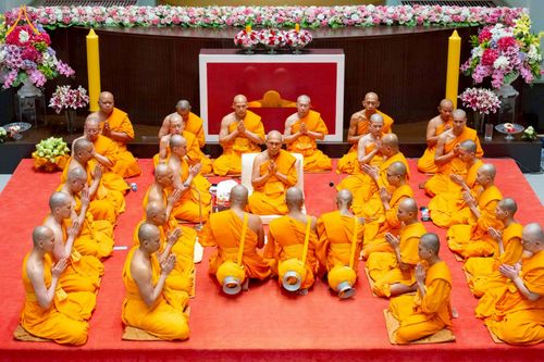 ภาพ No.277852:วันเสาร์ที่ 6 ธันวาคม พ.ศ. 2568 พิธีบรรพชาอุปสมบทและพิธีถวายบาตร โครงการอุปสมบทบูชาธรรมมหาปูชนียาจารย์ ประจำปี พ.ศ.2568 โครงการบวชพระนานาชาติ AEC และ WAB รุ่น CEO (นักบริหาร) รุ่นที่ 5 ณ มหาธรรมกายเจดีย์ วัดพระธรรมกาย