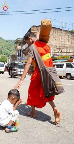 ภาพ No.226376:วันที่ 7-10 พฤษภาคม พ.ศ. 2568 โครงการเดินธรรมยาตรา สยาม-ลังกา ธรรมยาตรา ฉลองเทศกาลวิสาขบูชาแห่งชาติ ศรีลังกา บูชาธรรม 81 ปี หลวงพ่อธัมมชโย เมืองนูวราอิลิยา ประเทศศรีลังกา