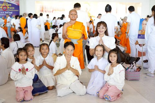 ภาพ No.215897:วันเสาร์ที่ 5 เมษายน พ.ศ. 2568 พิธีขอบรรพชา พิธีขอสรณคมน์และศีล  พิธีขอนิสสัย พิธีถวายบาตร ในโครงการบรรพชาสามเณรฟื้นฟูพระพุทธศาสนาทั่วไทย , โครงการหน่อแก้วเปรียญธรรม รุ่นที่ 13 ,  โครงการสามเณรยุวธรรมทายาท รุ่นที่ 33 , โครงการสามเณรมัชฌิมธรรมทายาท รุ่นที