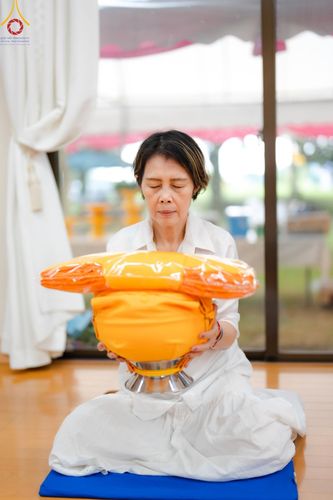 ภาพ No.147553:พิธีตัดปอยผม ขอขมา มอบบาตร ผ้าไตร โครงการปฐมอุปสมบท สมโภชอุโบสถ บูชาธรรม 80 ปี หลวงพ่อธัมมชโย ณ วัดพระธรรมกายโทชิหงิ ประเทศญี่ปุ่น วันพฤหัสบดีที่ 8 สิงหาคม พ.ศ. 2567