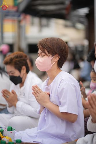 ภาพ No.126169:พิธีทำบุญเมืองนครราชสีมา ฉลอง 556 ปี ตักบาตรพระ 10,000 รูป ในวันเสาร์ที่ 2 มีนาคม พ.ศ.2567 ณ อนุสาวรีย์ท้าวสุรนารี จ.นครราชสีมา จัดโดย คณะสงฆ์จังหวัดนครราชสีมา ร่วมกับสำนักงานจังหวัดนครราชสีมา