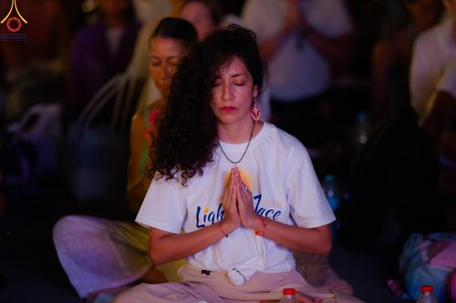 ภาพ No.156506:วัดพุทธบาหลีและวัดพระธรรมกาย จัดปฏิบัติธรรมนานาชาติ 1,151 คนจาก 78 ประเทศ ใน "วันสันติภาพสากล" ณ บาหลี อินโดนีเซีย วันเสาร์ที่ 21 กันยายน พ.ศ. 2567 เวลา 16.00-21.00 น. ณ พิพิธภัณฑ์ ARMA เมืองอูบุด จังหวัดบาหลี ประเทศอินโดนีเซีย